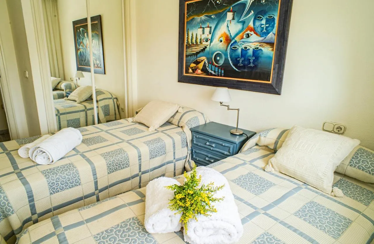 Apartamento Milla De Oro- Hacienda Nagueles 4D Marbella 0*,  Spain